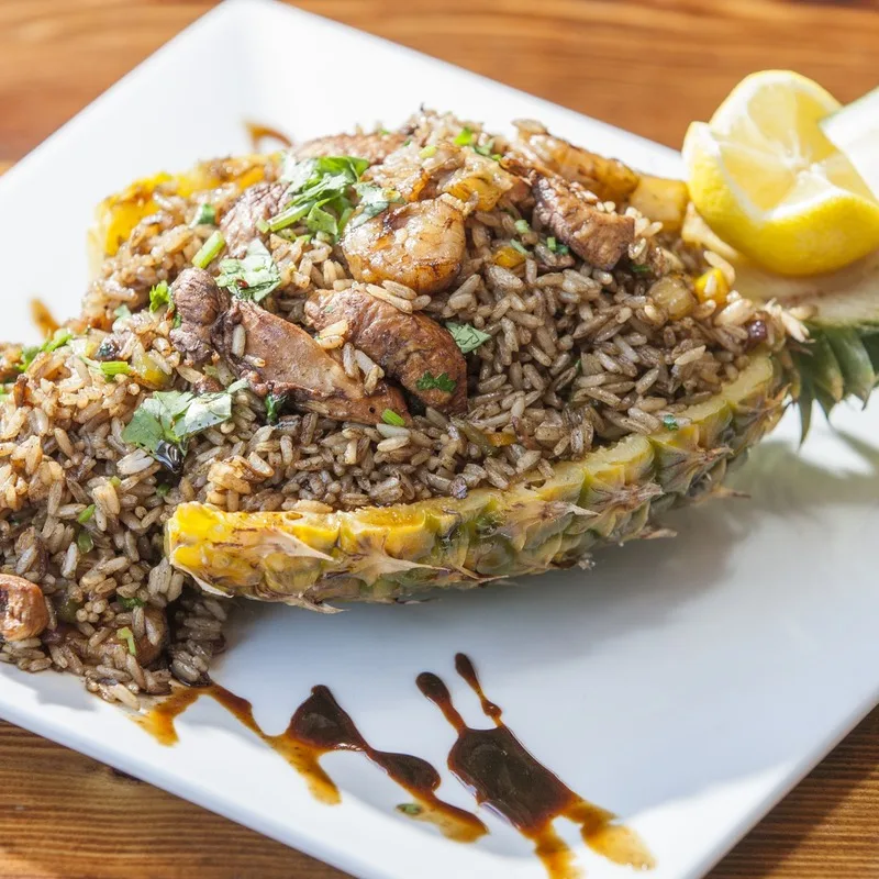 Pineapple rice with chicken and shrimp