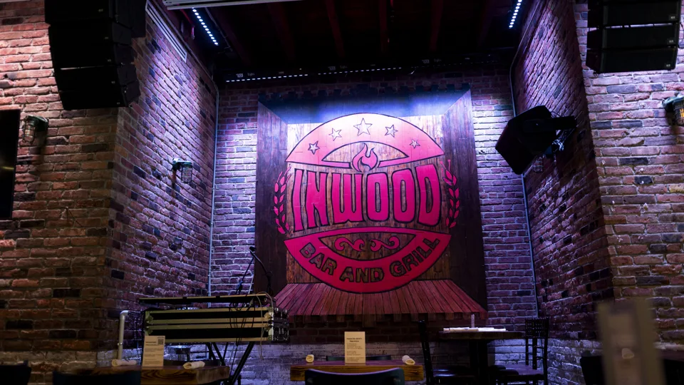 The Inwood Bar and Grill mural above the stage
